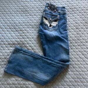 size 27 Miss Me boot cut blue jeans